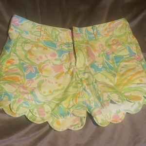 Lilly Pulitzer scalloped shorts